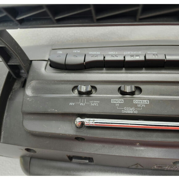 Vintage RCA Boombox Radio Tape Player RP-7722A Cassette Recorder Am/Fm - Picture 5 of 10